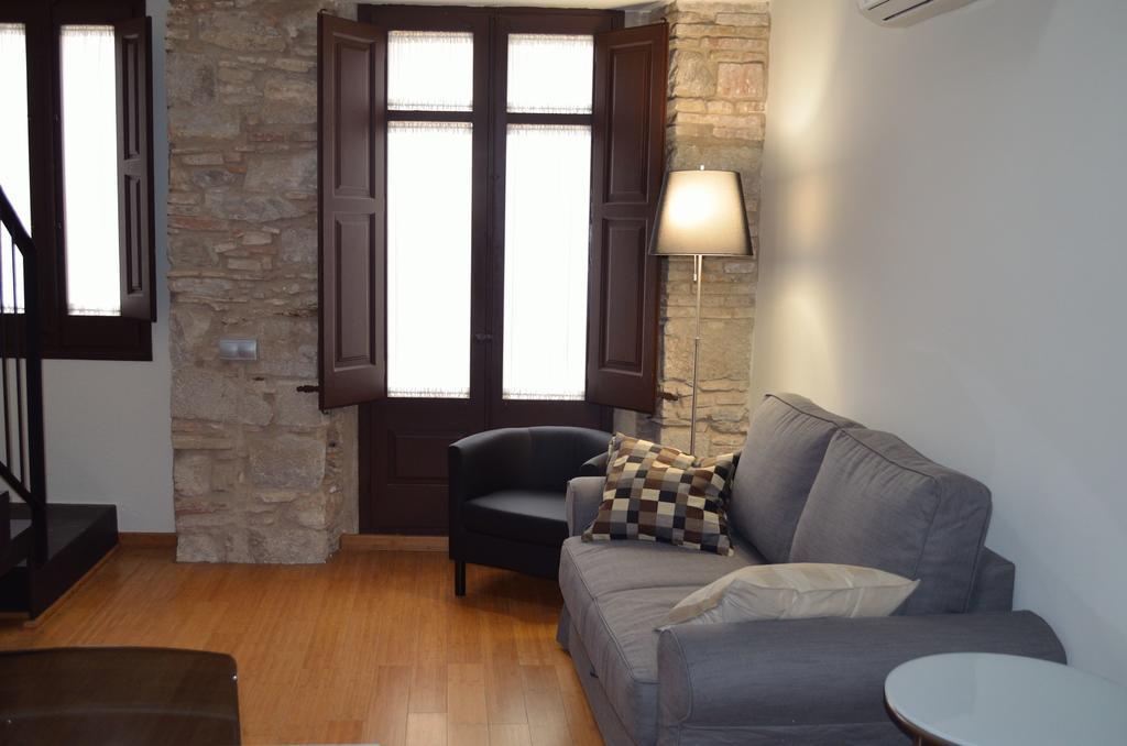 Girona Housing Ginesta 9 Apartment Bilik gambar