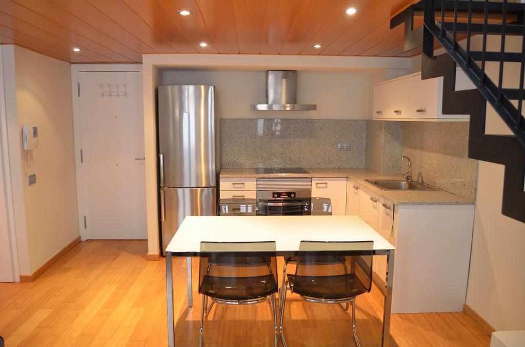 Girona Housing Ginesta 9 Apartment Bilik gambar
