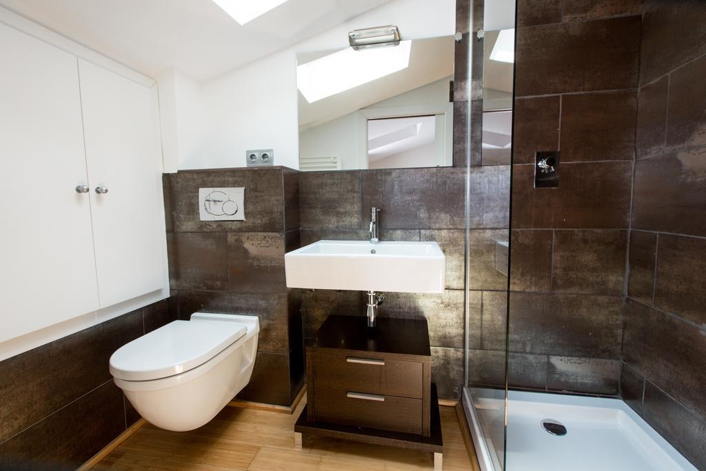 Girona Housing Ginesta 9 Apartment Luaran gambar