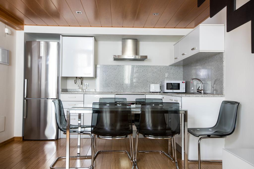Girona Housing Ginesta 9 Apartment Luaran gambar
