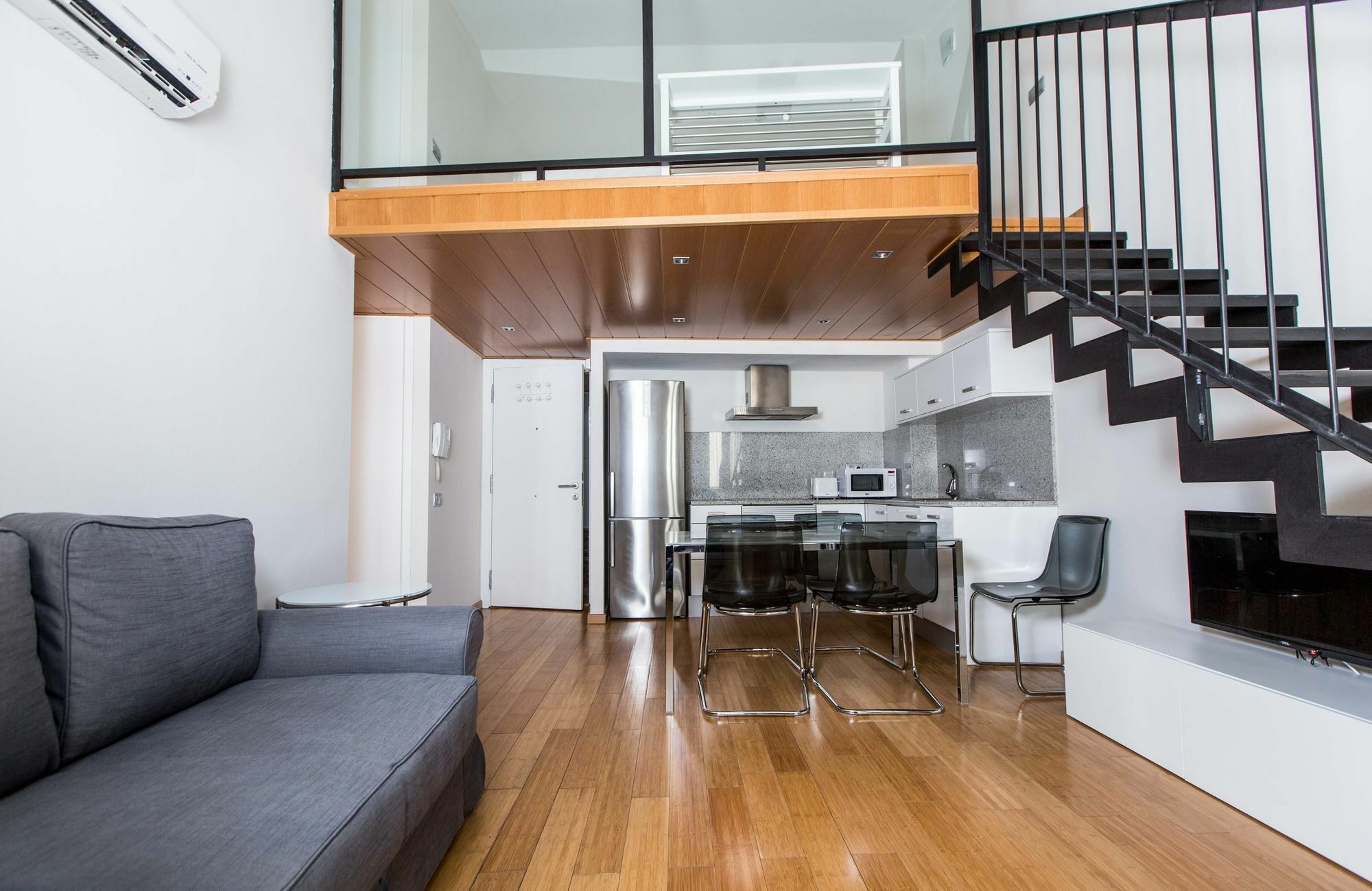 Girona Housing Ginesta 9 Apartment Luaran gambar