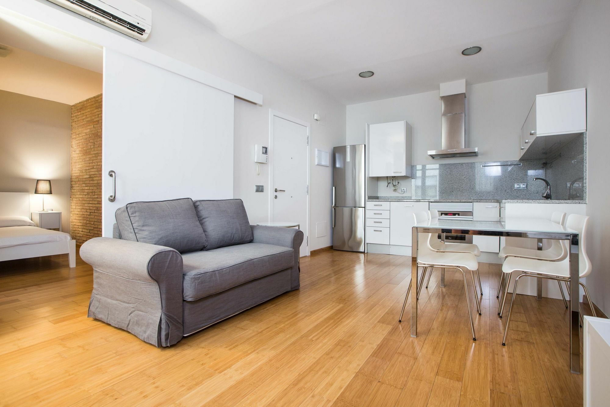 Girona Housing Ginesta 9 Apartment Luaran gambar